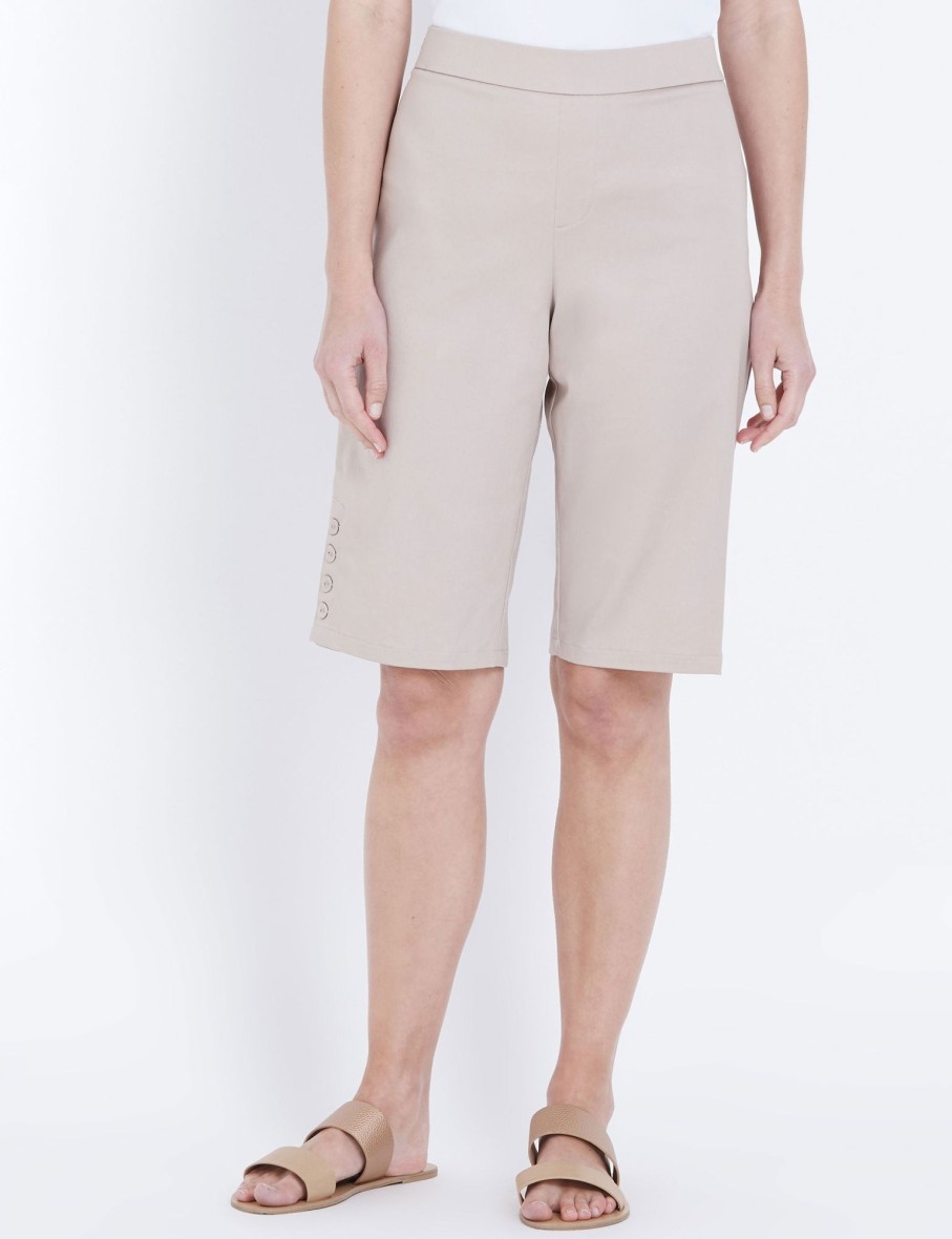 Bottoms WLane | W.Lane Button Detail Shorts