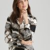 Tops NoniB | Noni B Chain Print Shirt