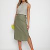 Bottoms Rockmans | Rockmans Midi Linen Button Side Skirt